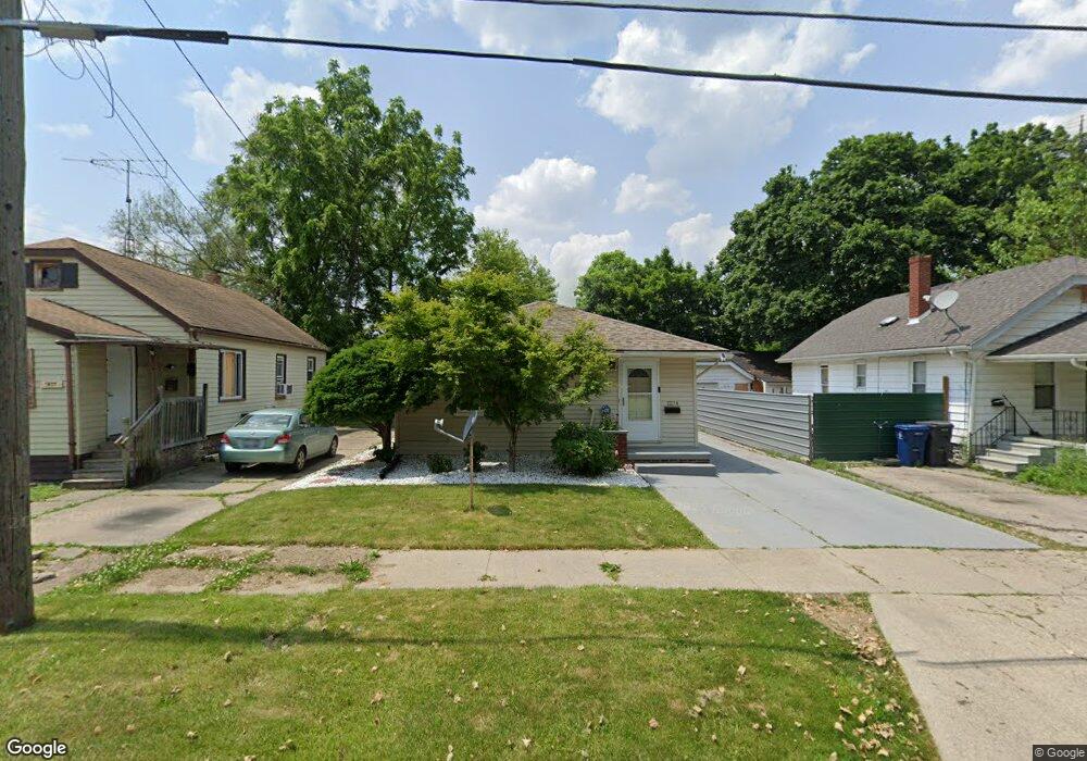 1204 Clancy Ave, Flint, MI 48503 - photo 1