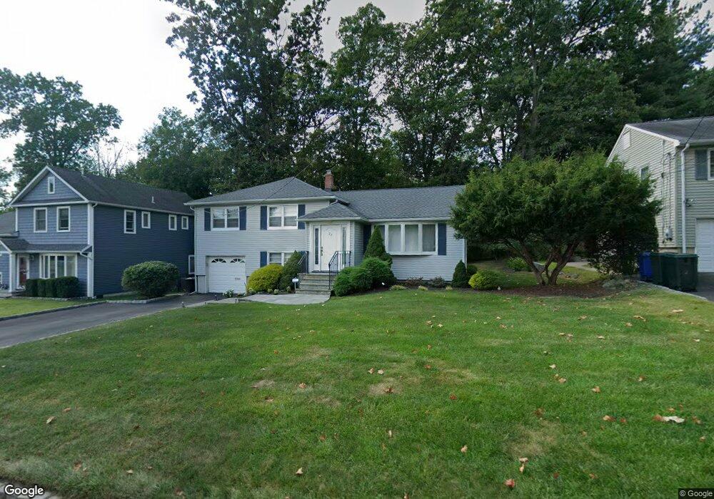 27 Alcott Dr, Livingston, NJ 07039 - photo 1