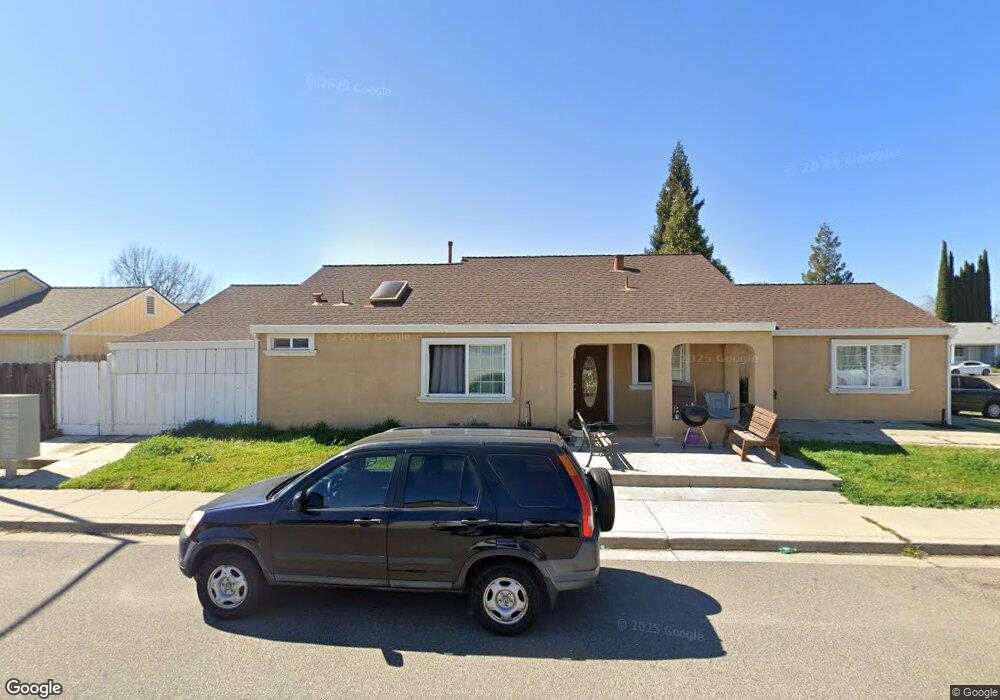 1612 Winston Cir, Oakdale, CA 95361 - photo 1