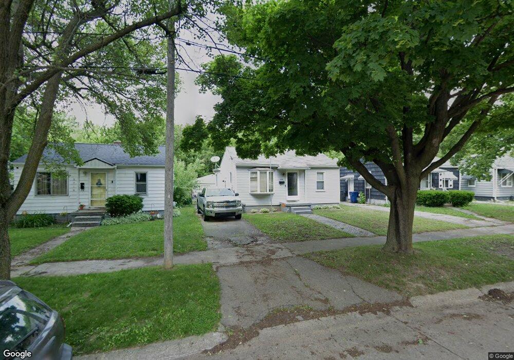 3714 Larchmont St, Flint, MI 48532 - photo 1