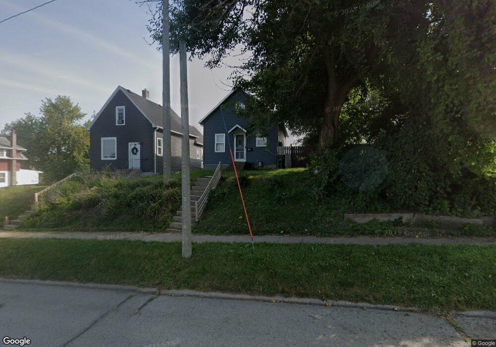 821 16th Ave SW, Cedar Rapids, IA 52404 - photo 1