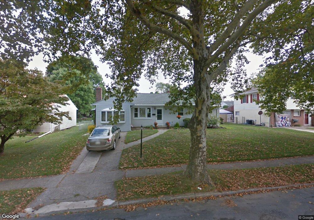 737 Flexer Ave, Allentown, PA 18103 - photo 1