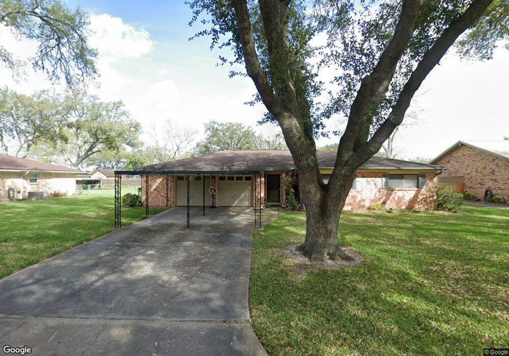 606 Todd St, East Bernard, TX 77435 - photo 1