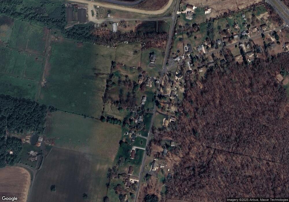 28131 Gaunts Bridge Rd, Columbus, NJ 08022 - photo 1