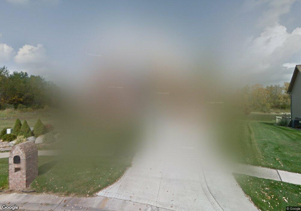 481 Woodland Ponds Dr unit 7, Flushing, MI 48433 - photo 1