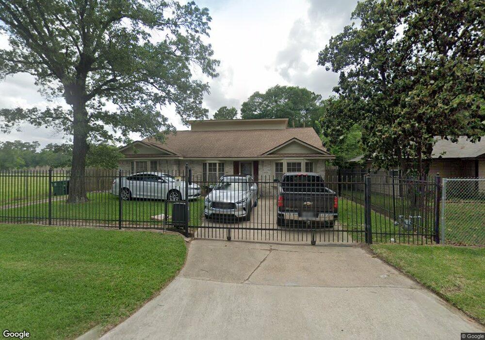5914 Bretshire Dr, Houston, TX 77016 - photo 1