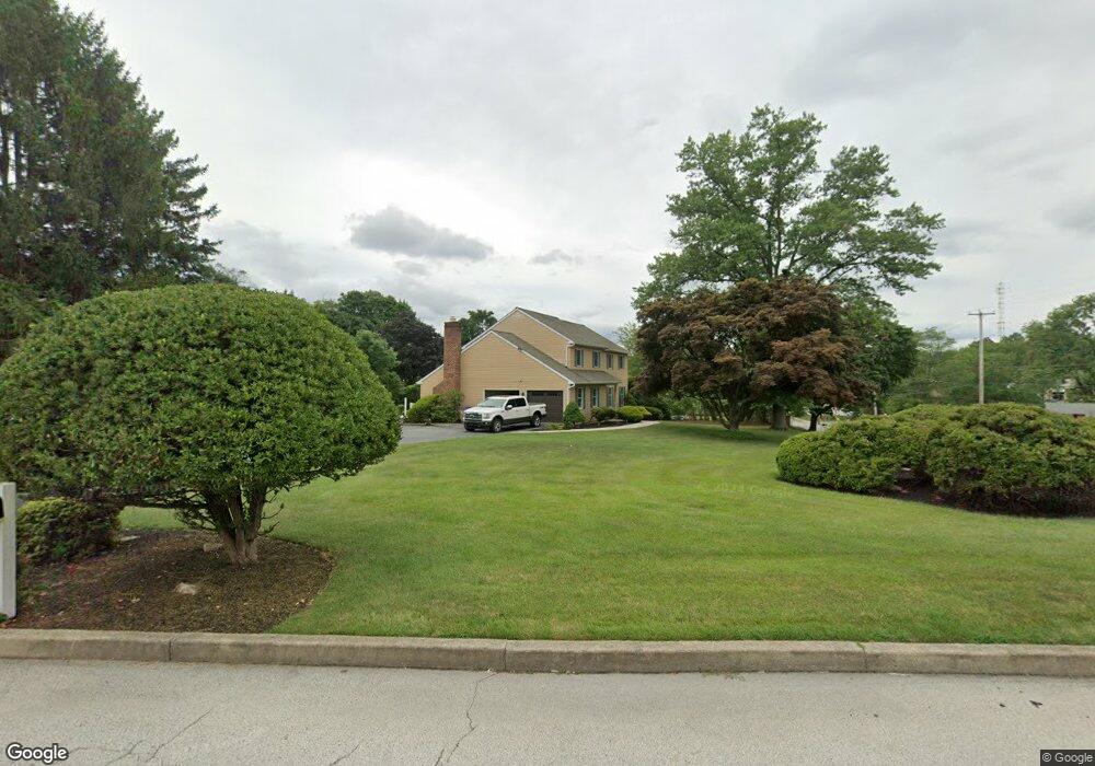 2 Newtown Woods Rd, Newtown Square, PA 19073 - photo 1