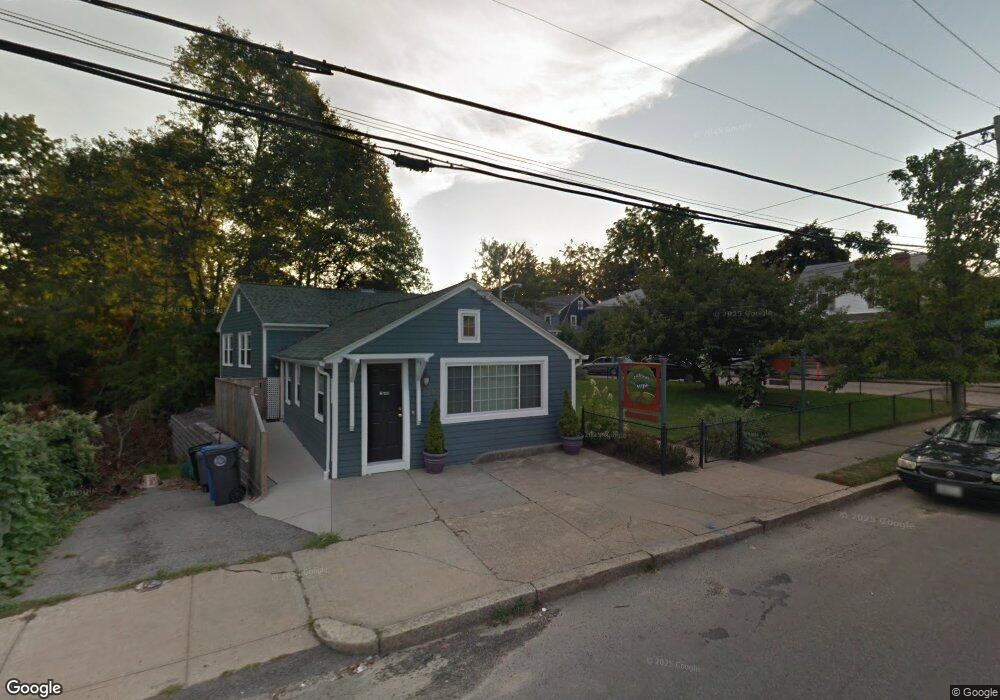 1985 Broad St, Cranston, RI 02905 - photo 1