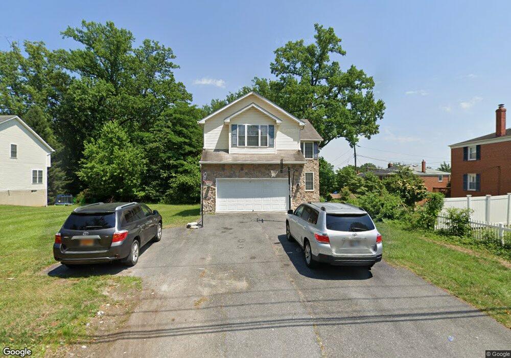 8635 Oakleigh Rd unit B, Parkville, MD 21234 - photo 1