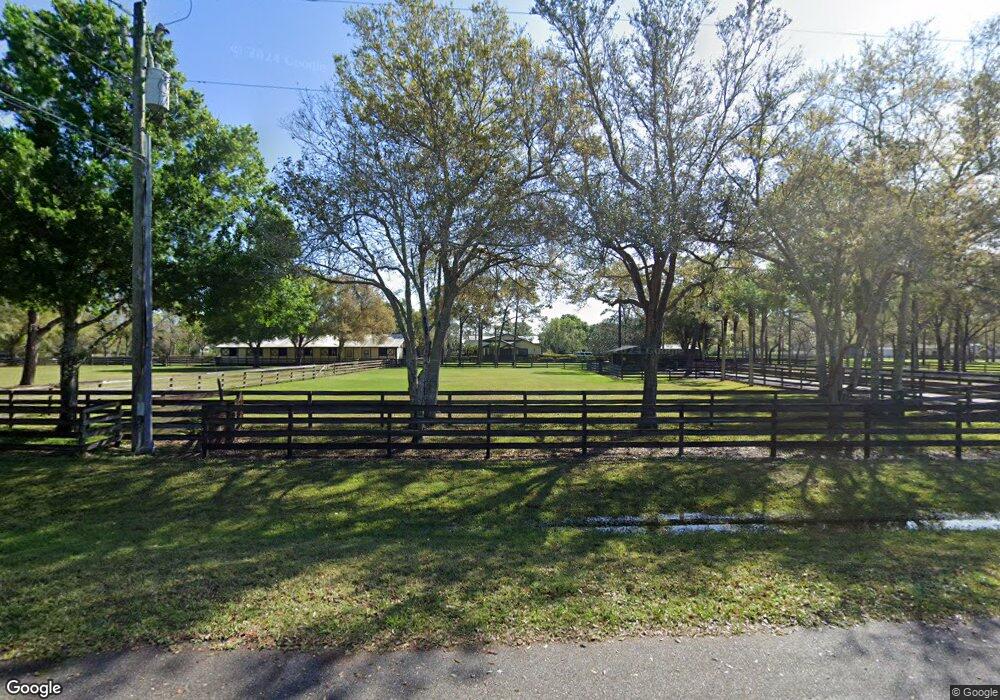 5716 Churchill Downs Rd, Sarasota, FL 34241 - photo 1