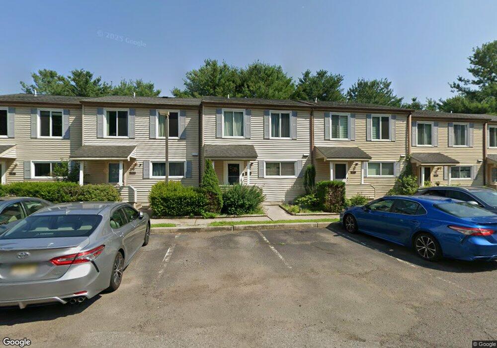 1204 Ramapo Brae Ln, Mahwah, NJ 07430 - photo 1