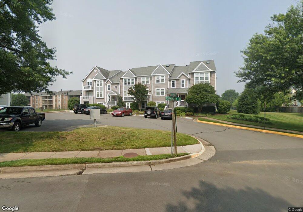 4050 Grays Pointe Court B unit B, Fairfax, VA 22033 - photo 1