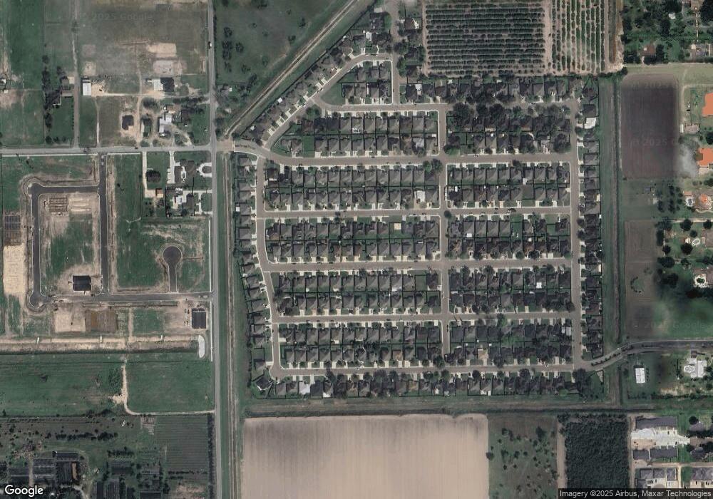 2207 W Mimosa Dr, Weslaco, TX 78596 - photo 1
