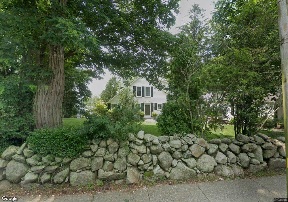 492 Elm St, South Dartmouth, MA 02748 - photo 1