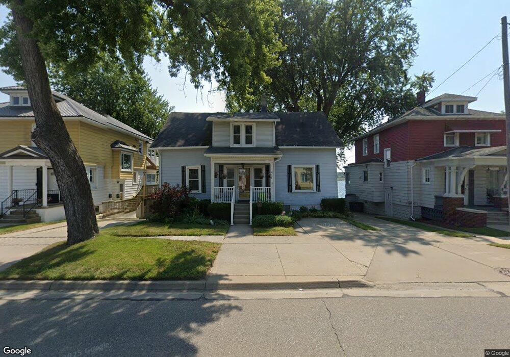 3926 Military St, Port Huron, MI 48060 - photo 1