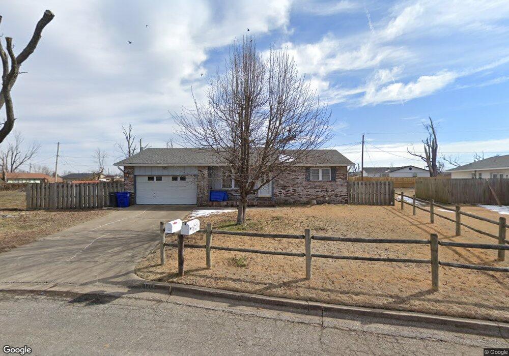 1405 W Center St, Rogers, AR 72756 - photo 1