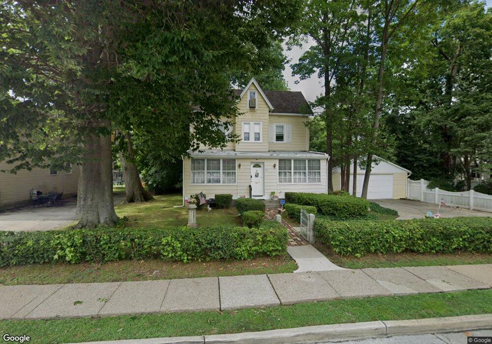 627 Andrews Ave, Darby, PA 19023 - photo 1