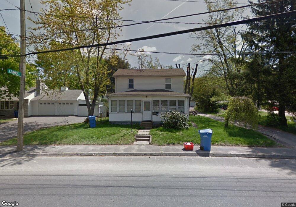 654 Woodtick Rd, Waterbury, CT 06705 - photo 1