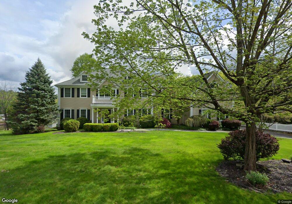 51 Hollow Tree Rd, Briarcliff Manor, NY 10510 - photo 1
