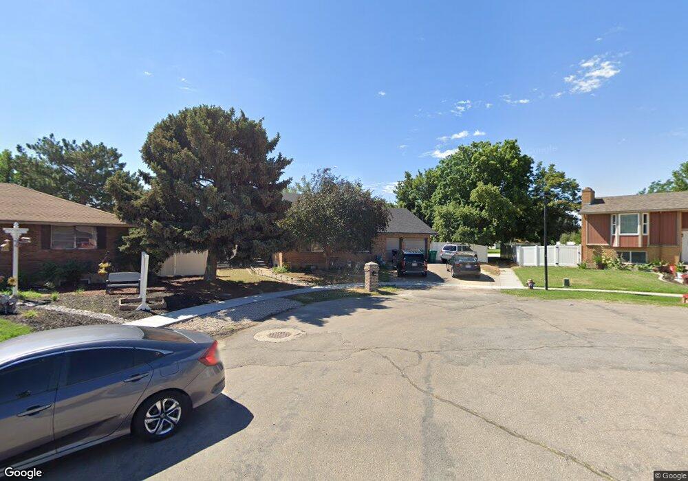 4480 S 1625 W, Roy, UT 84067 - photo 1