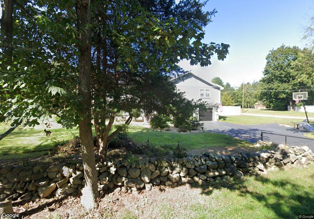 24 Ellis St, Medway, MA 02053 - photo 1