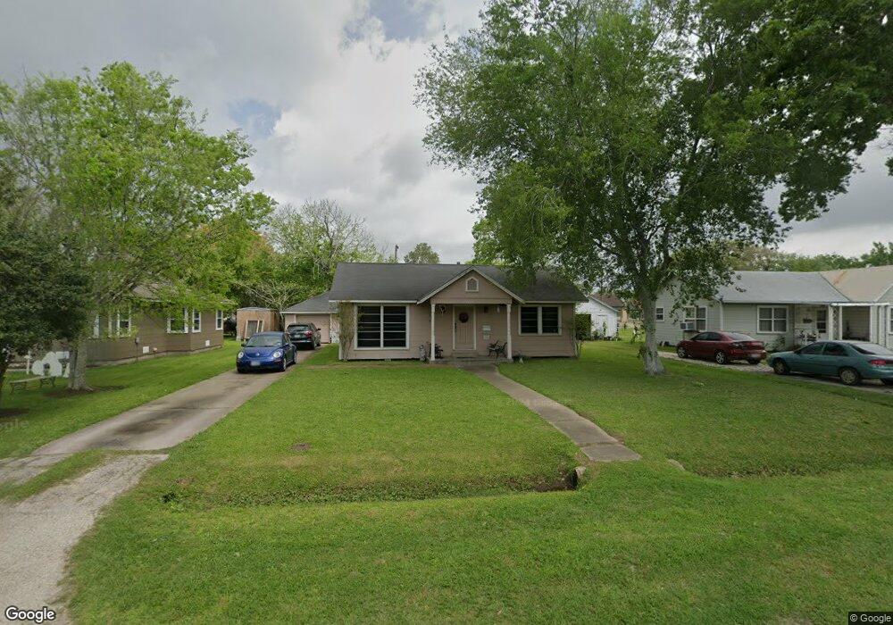 3005 8th St, Bay City, TX 77414 - photo 1