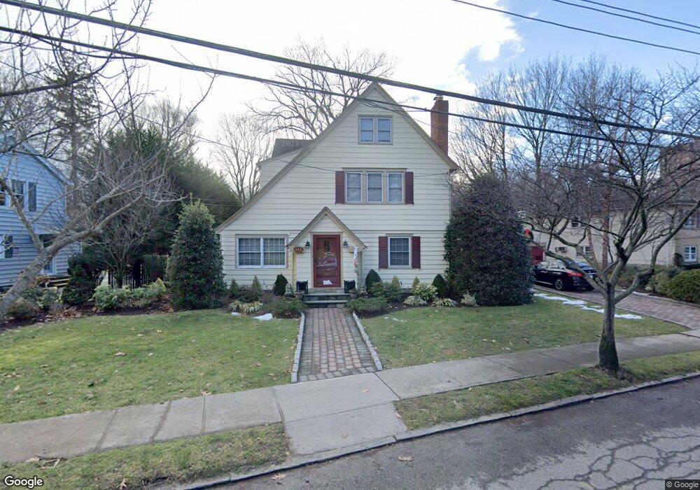 155 Millard Ave, Bronxville, NY 10708 - photo 1