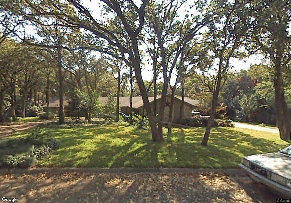 824 Ridgecrest Cir, Denton, TX 76205 - photo 1