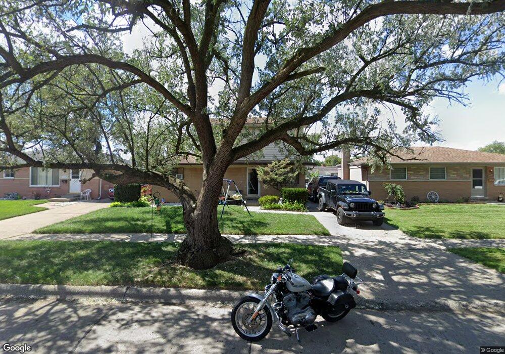 16075 Flanagan St, Roseville, MI 48066 - photo 1