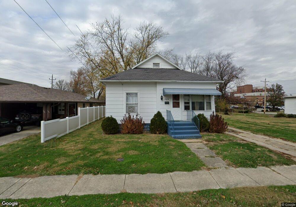 804 W Saint Anthony Ave, Effingham, IL 62401 - photo 1