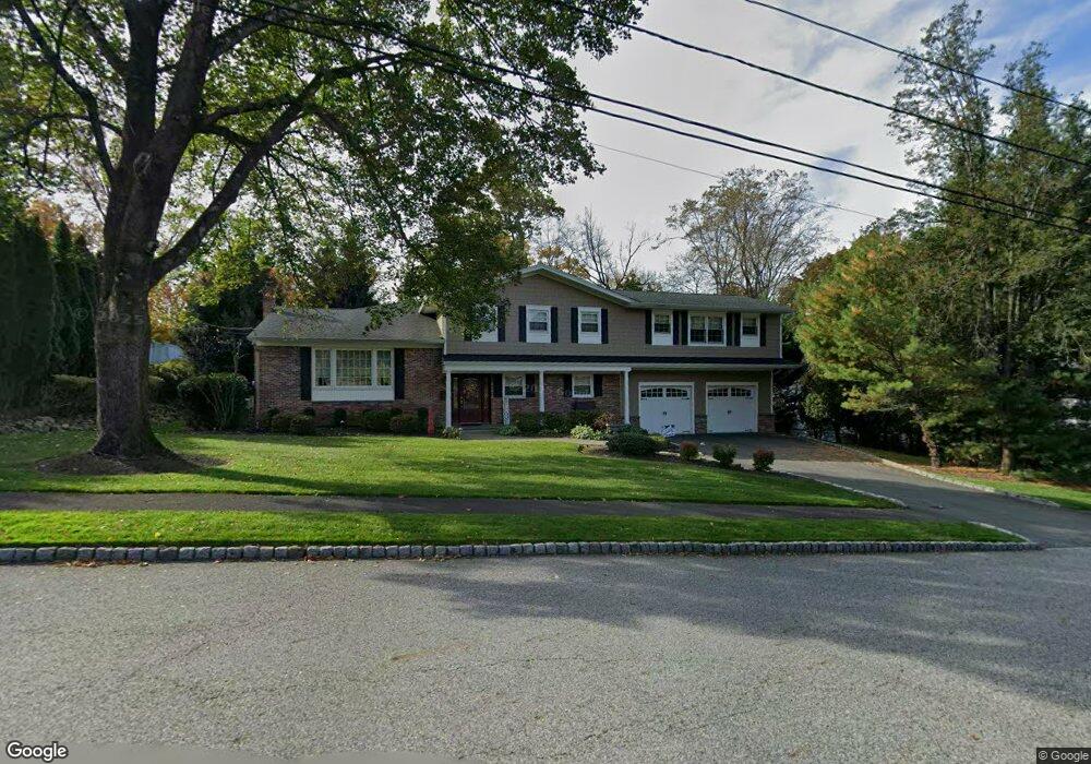 22 Nutting Place, West Caldwell, NJ 07006 - photo 1