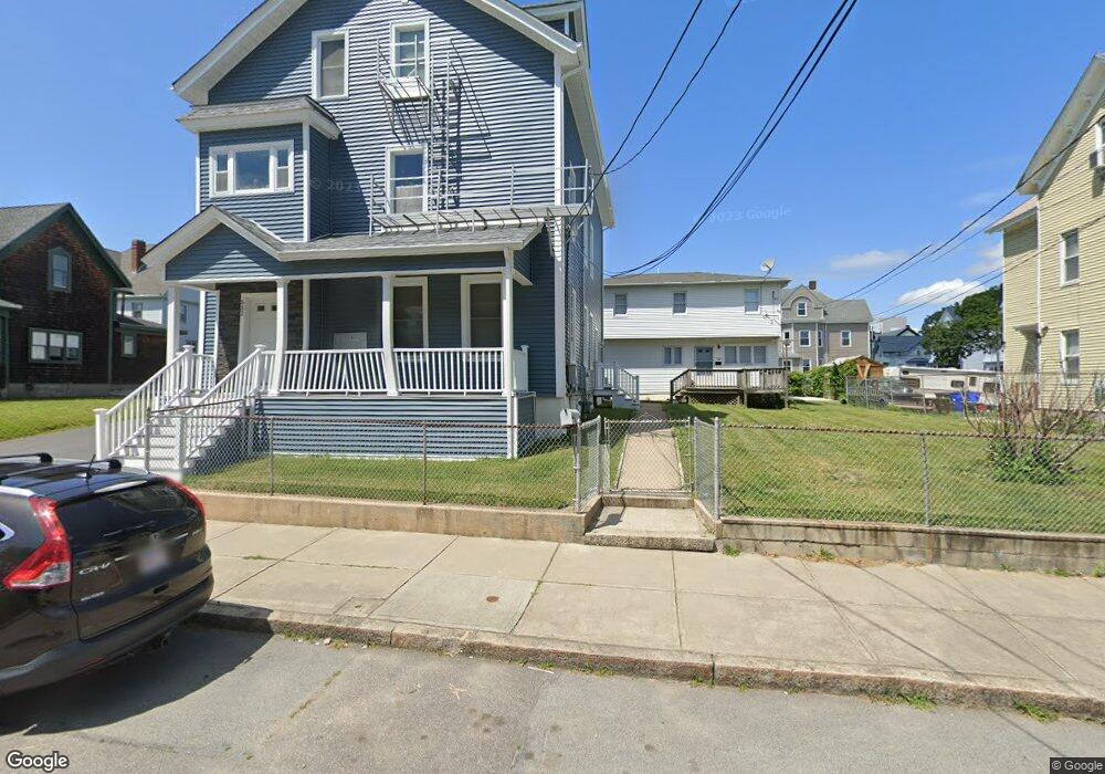 552 Maple St, Fall River, MA 02720 - photo 1
