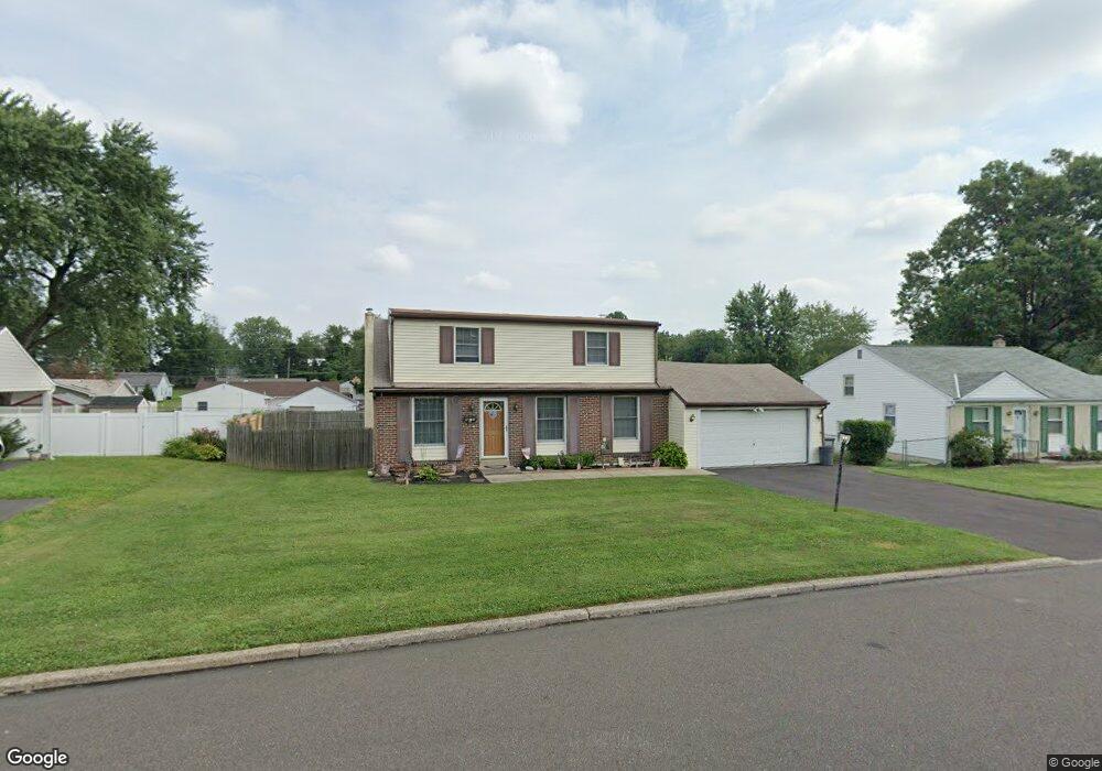 943 Jeffrey Dr, Southampton, PA 18966 - photo 1