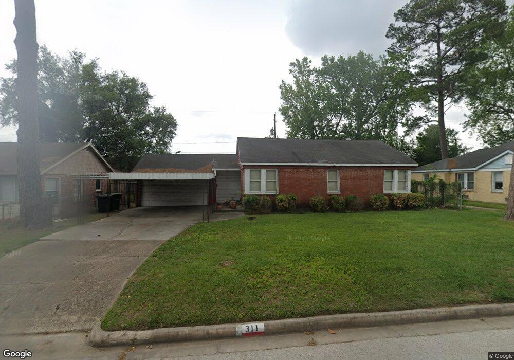 311 Kelley St, Houston, TX 77009 - photo 1