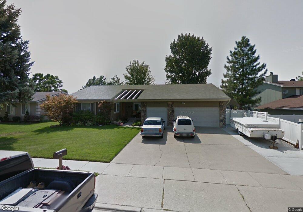 8796 Ida Ln, Sandy, UT 84093 - photo 1