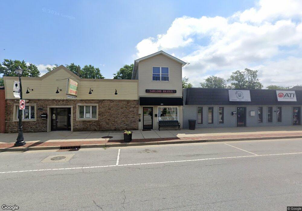 221 N Broad St unit 2NDFL, Griffith, IN 46319 - photo 1