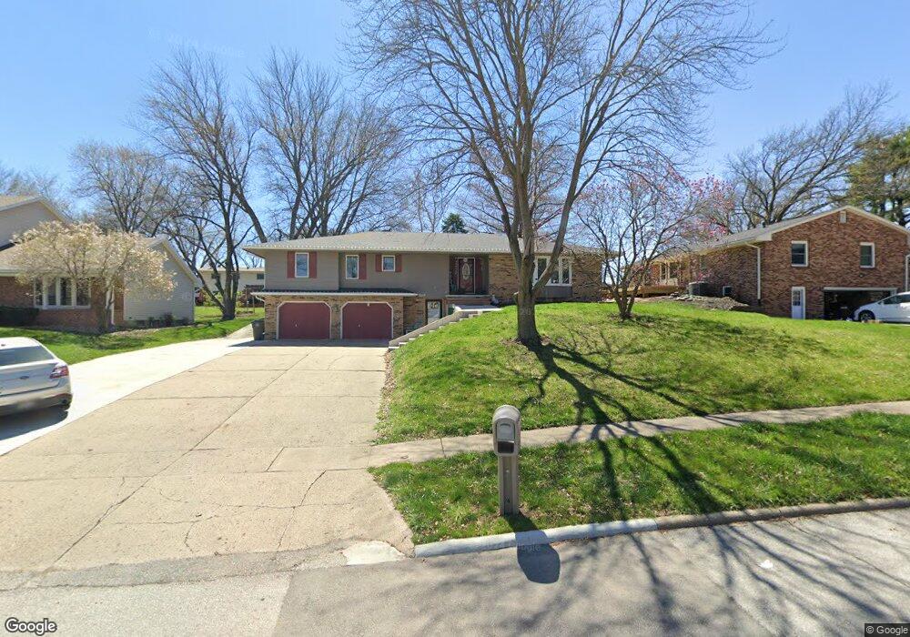 2912 Watrous Ave, Des Moines, IA 50321 - photo 1