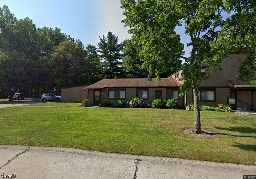 26689 Lake of the Falls Blvd, Olmsted Falls, OH 44138 - photo 1