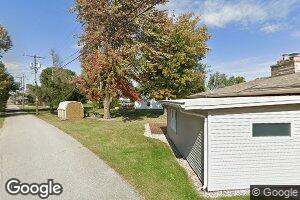 109 East St, Royal Center, IN 46978