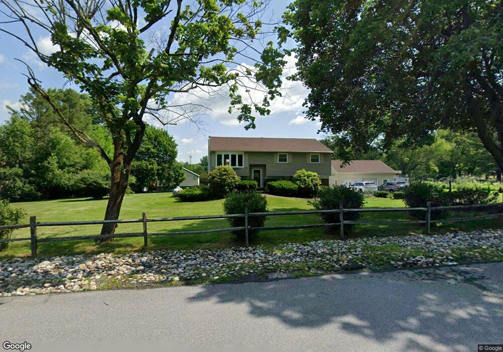 4135 Greene Ln, Coopersburg, PA 18036 - photo 1