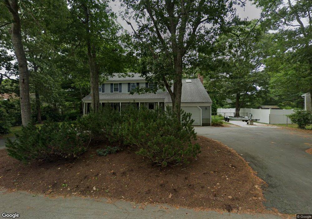 4 Catskill Rd, Buzzards Bay, MA 02532 - photo 1