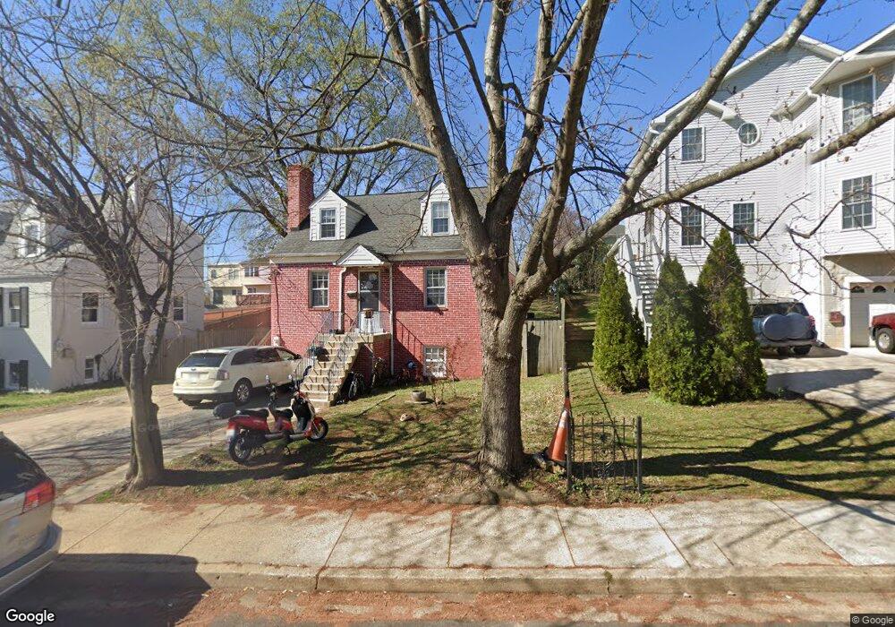 2012 N Cameron St, Arlington, VA 22207 - photo 1
