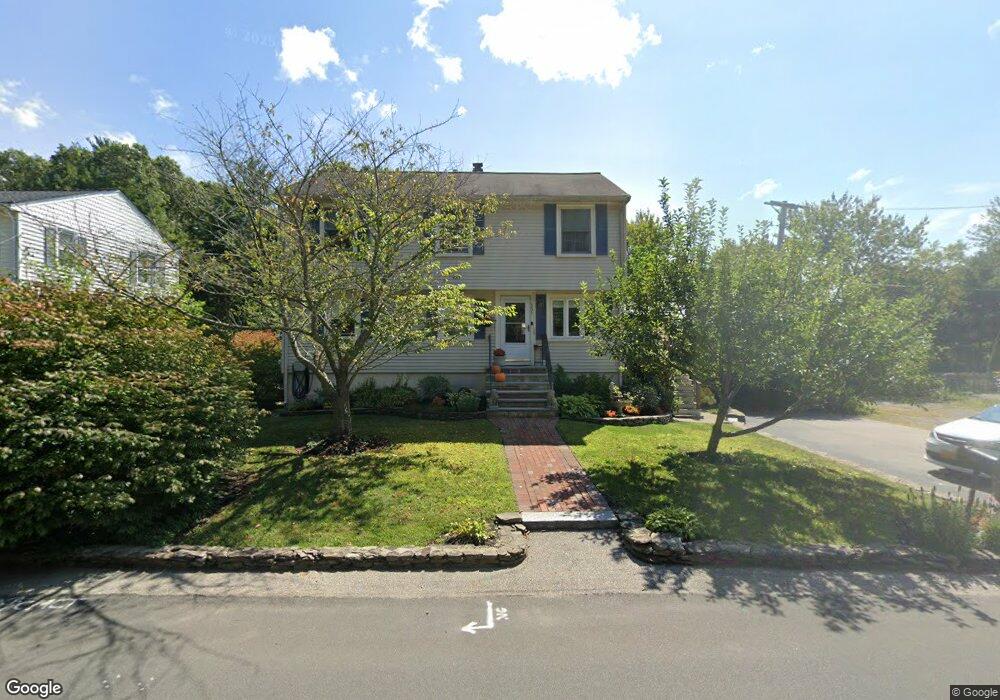 331 Forest St, Rockland, MA 02370 - photo 1