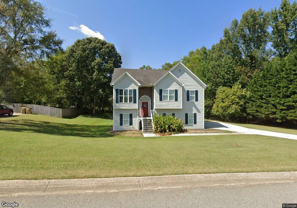 47 Kiley Dr, Hoschton, GA 30548 - photo 1