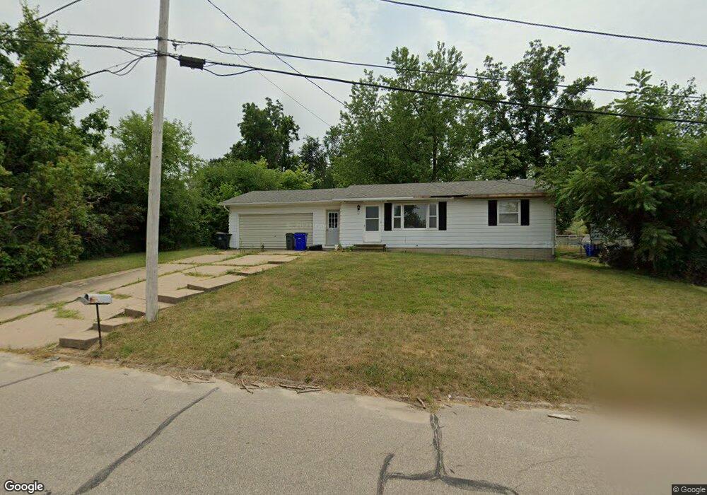 67 Allview Dr SW, Cedar Rapids, IA 52404 - photo 1