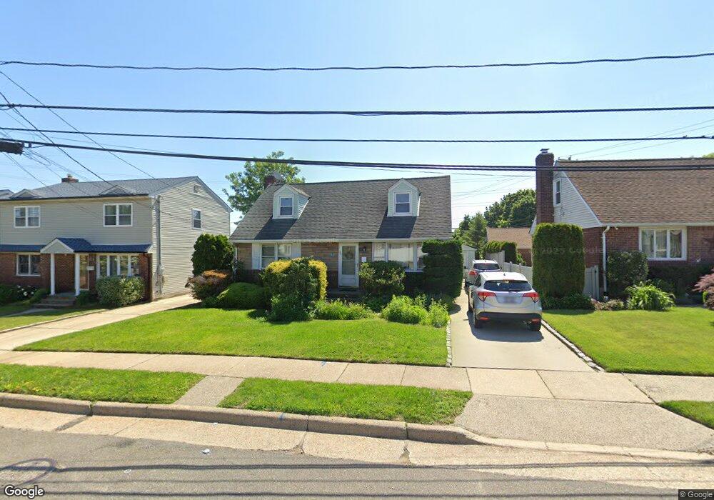 84 Bruce Terrace, Mineola, NY 11501 - photo 1