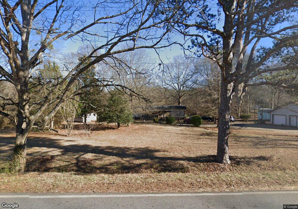 564 Eighth St, Statham, GA 30666 - photo 1