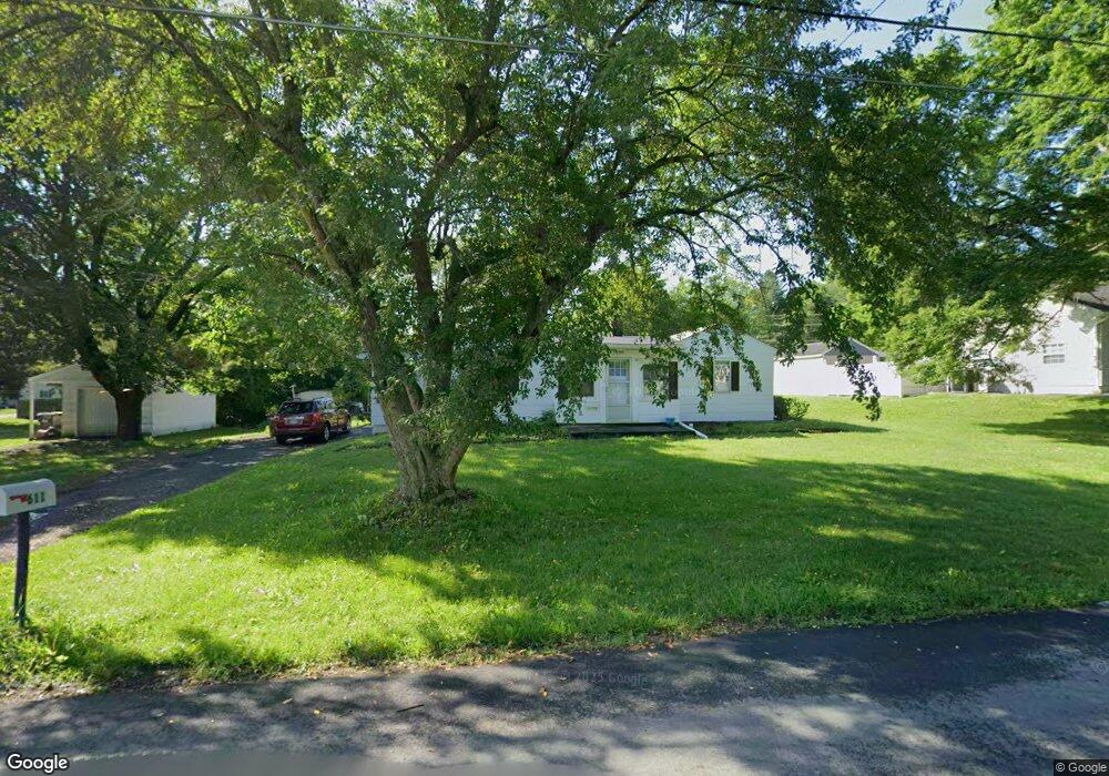 611 Wizac Ave, Stroudsburg, PA 18360 - photo 1