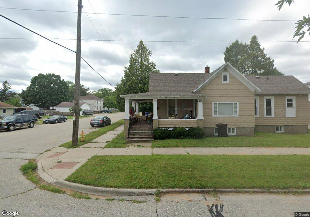 1305 14th St, Menominee, MI 49858 - photo 1