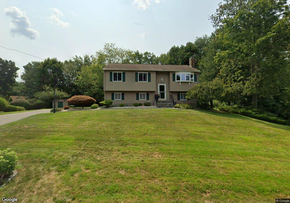 6 Winthrop Blvd, Cromwell, CT 06416 - photo 1